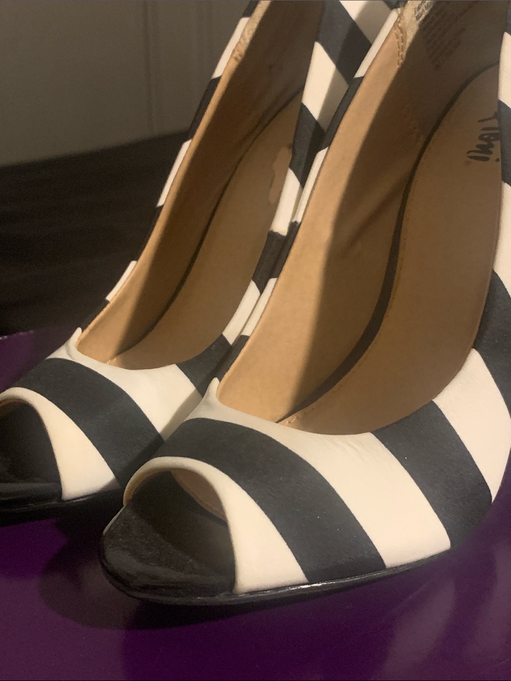 FIONI Clothing Black and White Striped Peep-Toe Heels